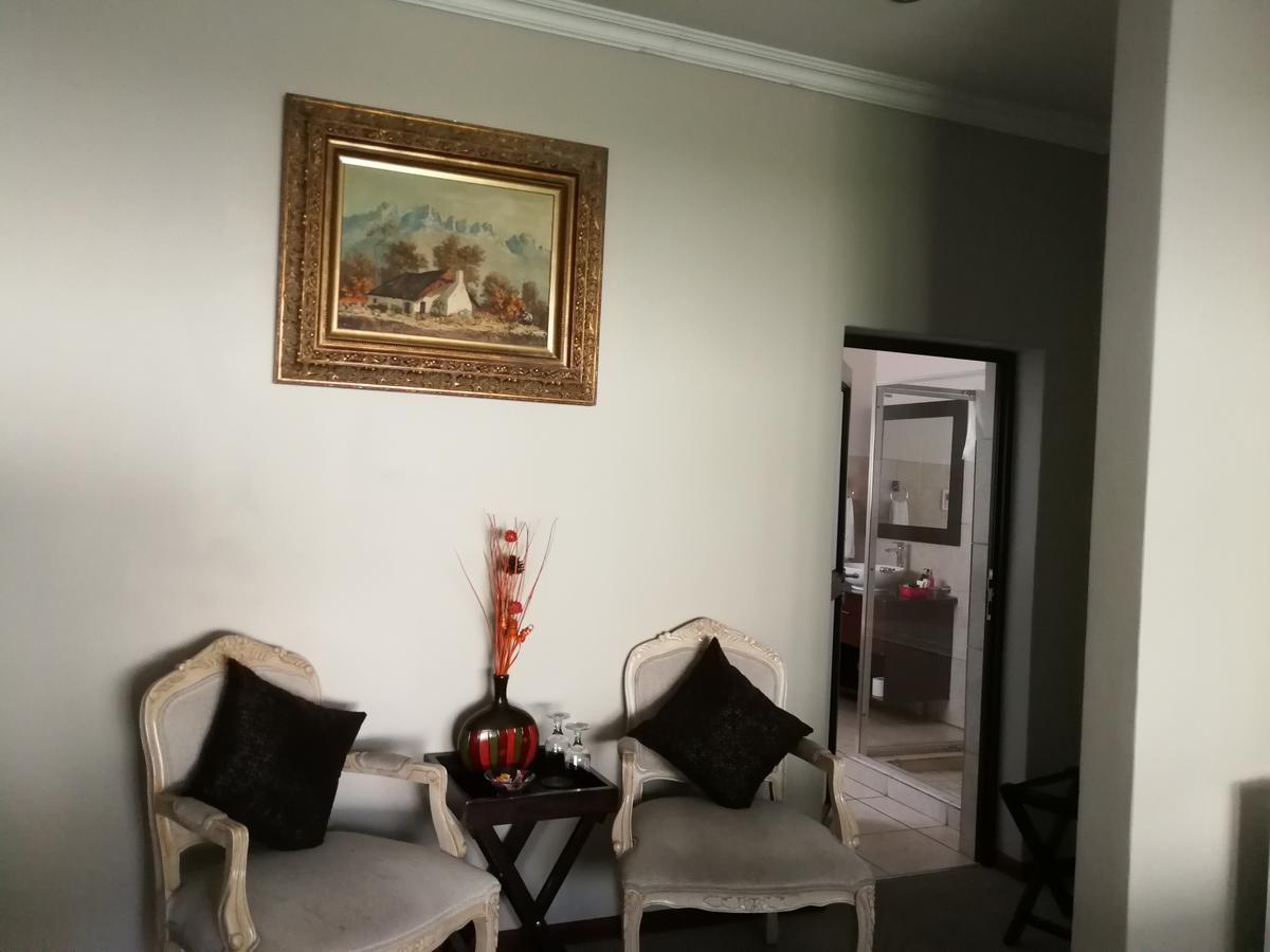 47 On Preston Guesthouse Йоханнесбург Экстерьер фото