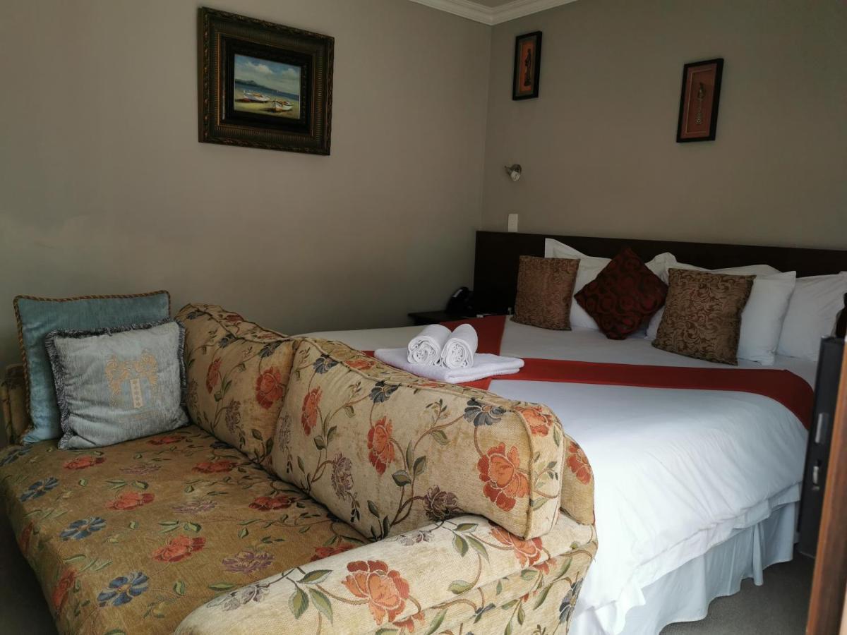 47 On Preston Guesthouse Йоханнесбург Экстерьер фото